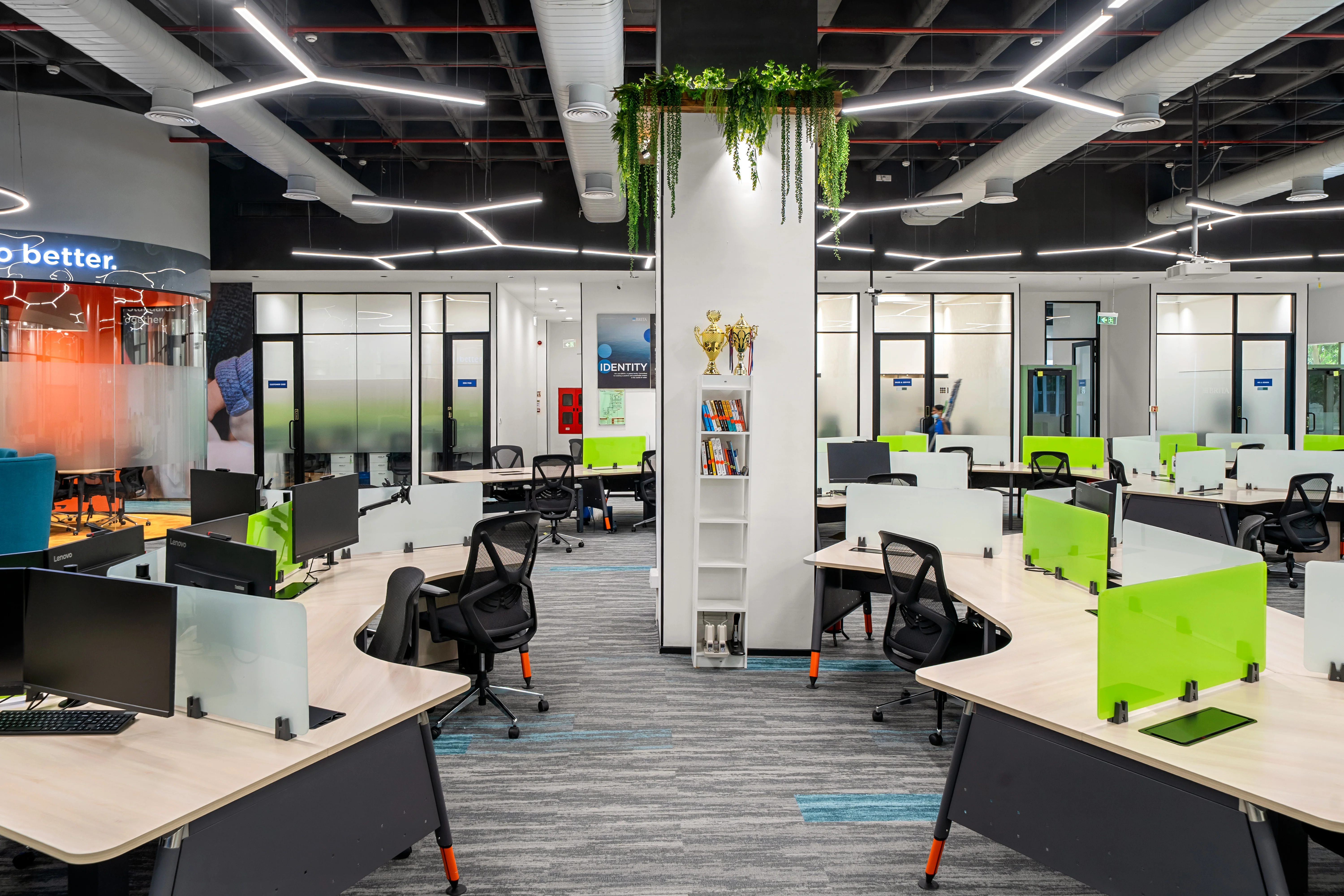 Final Handover: How the Space Came Alive-0