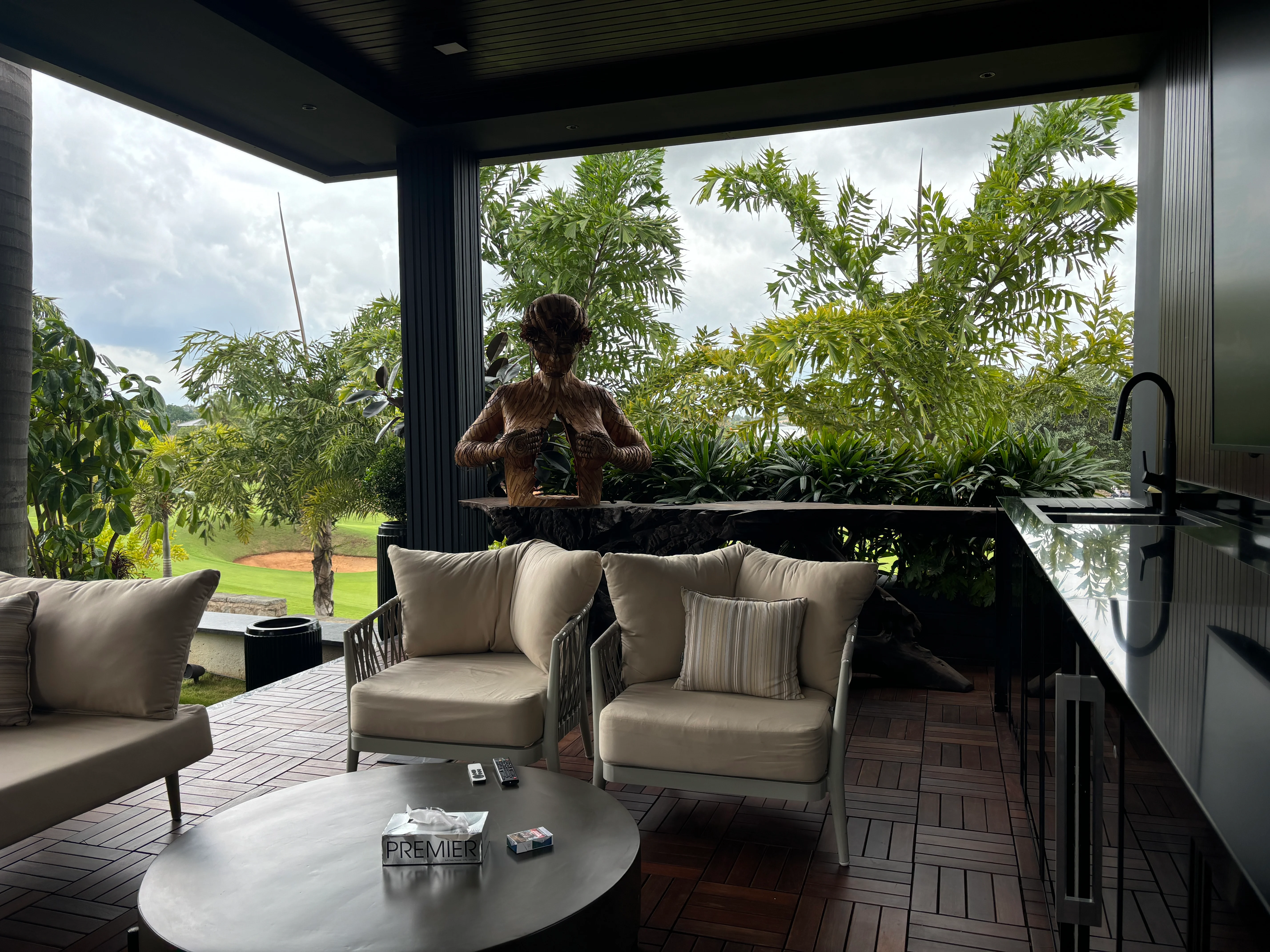 Final Handover: How the Space Came Alive-2